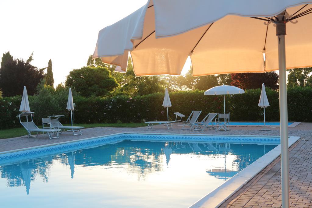 Agriturismo Gli Etruschi Populonia Luaran gambar