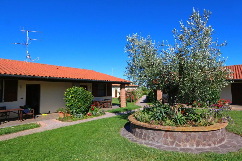 Agriturismo Gli Etruschi Populonia Luaran gambar