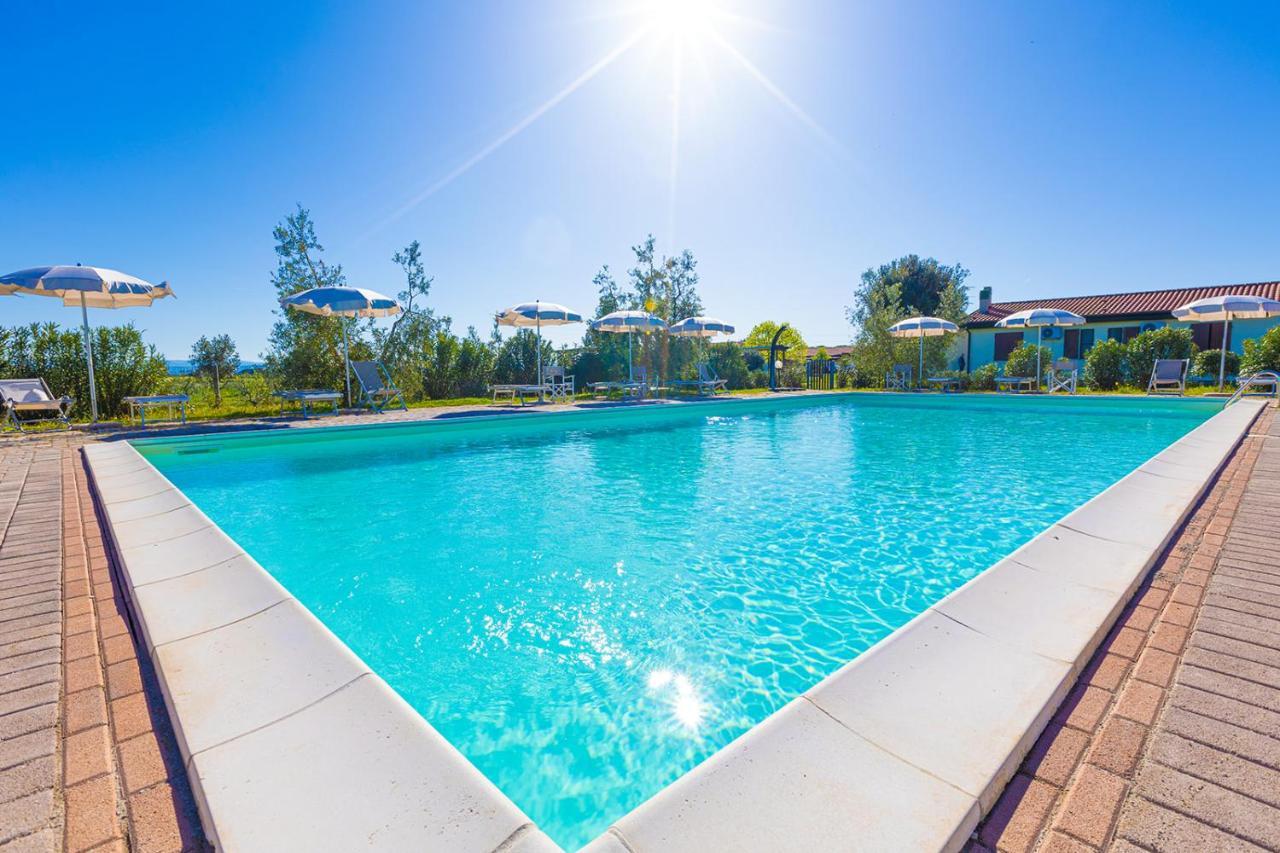 Agriturismo Gli Etruschi Populonia Luaran gambar