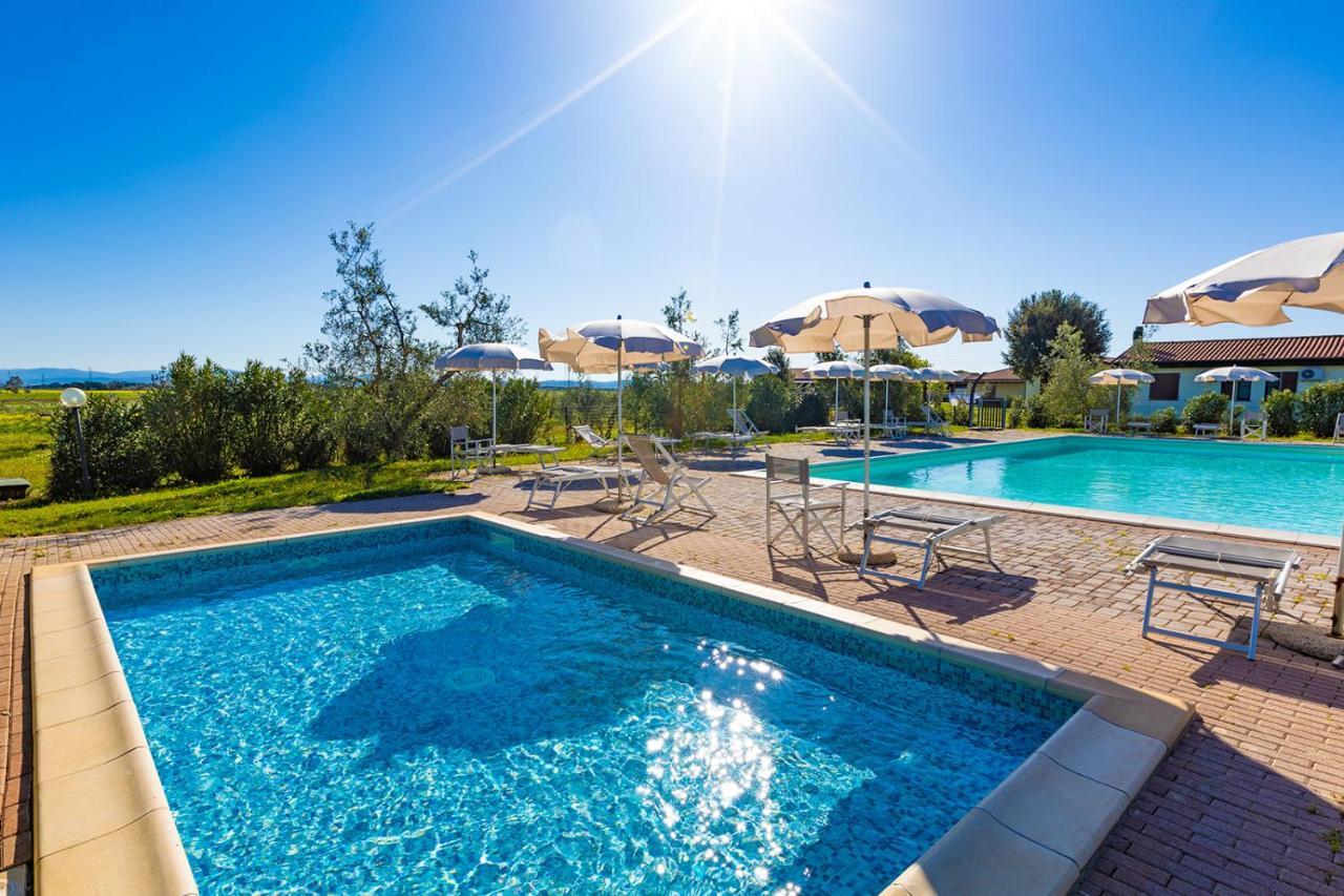 Agriturismo Gli Etruschi Populonia Luaran gambar
